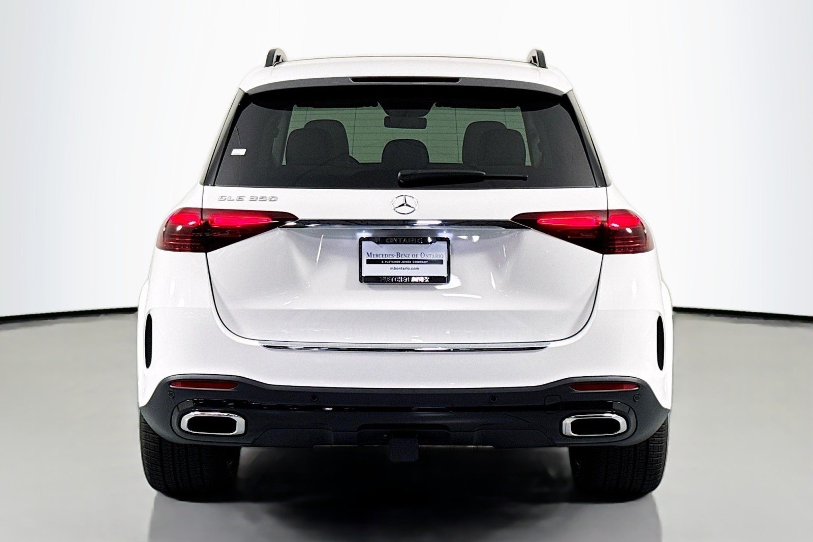 New 2026 Polar White Mercedes-Benz GLE 450 4MATIC® SUV image 3