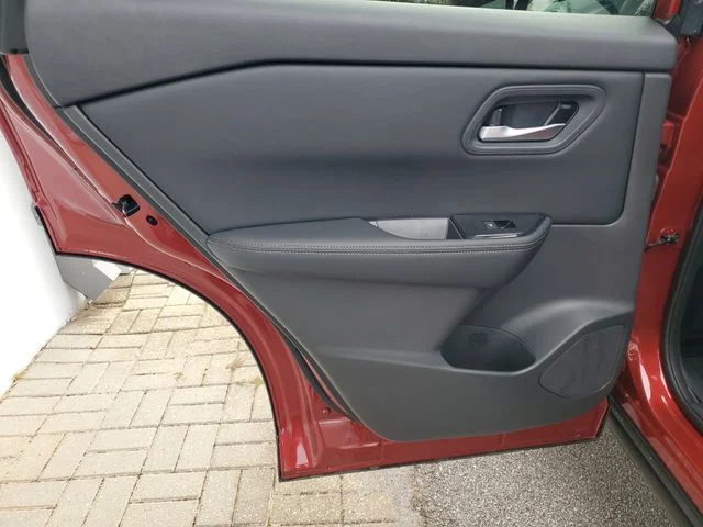2026 Nissan Rogue SV - Photo 21