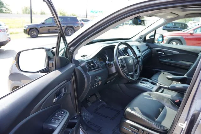 Certified Used 2023 Gray Honda RTL-E image 14