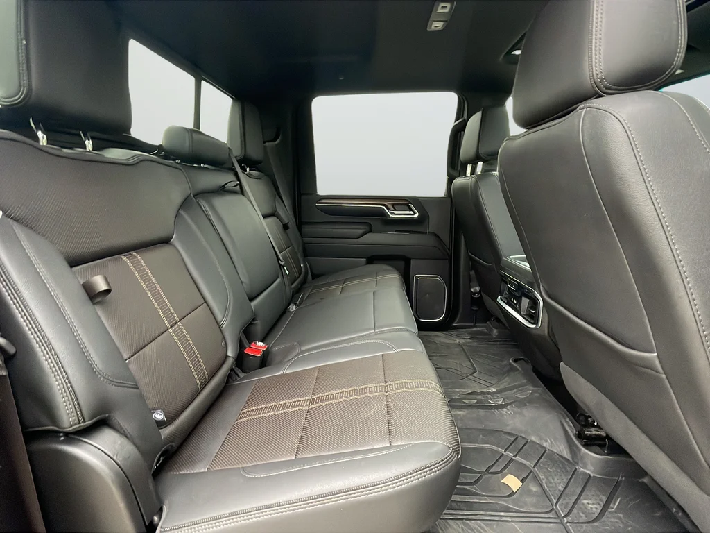Used 2024 Black Chevrolet High Country image 14