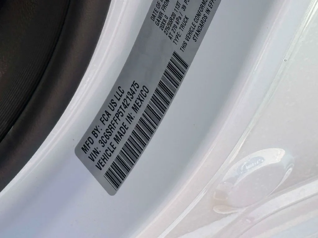 New 2026 Bright White Clear-Coat Exterior Paint RAM Big Horn/Lone Star image 17
