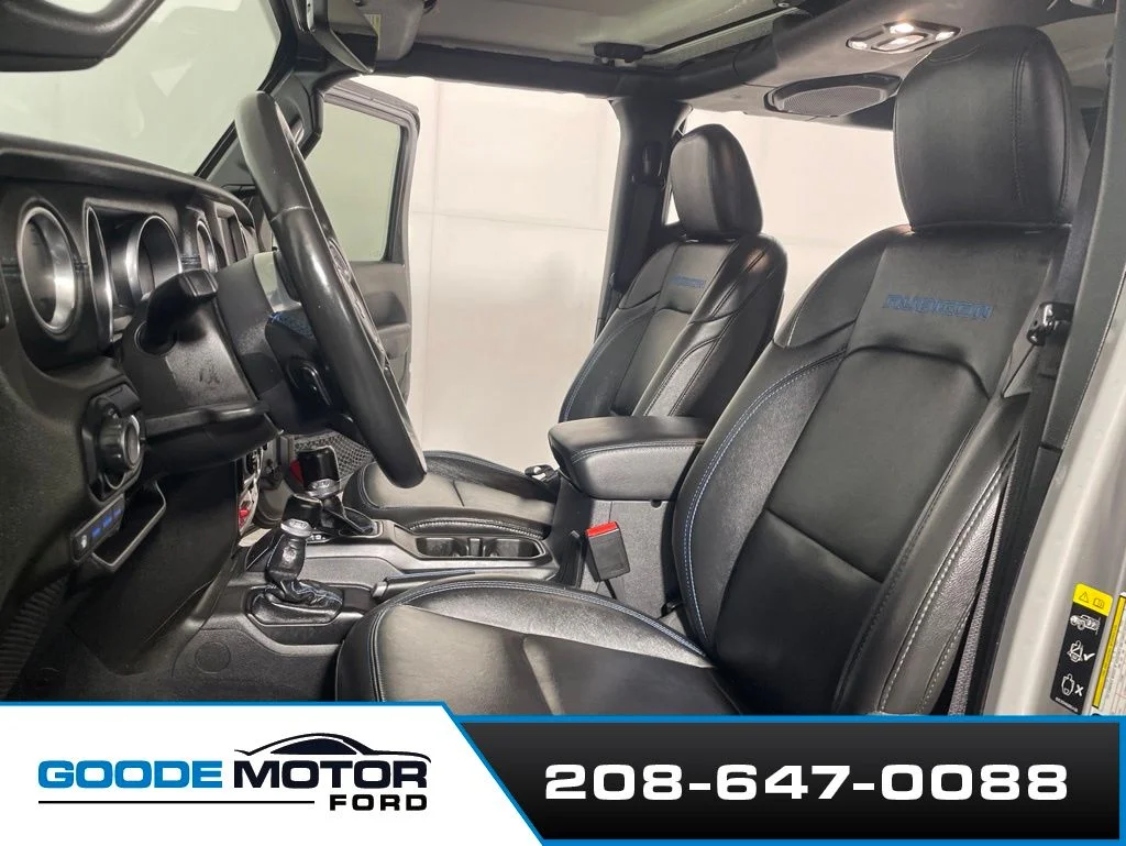 Used 2023 Gray Jeep Rubicon 4xe image 10