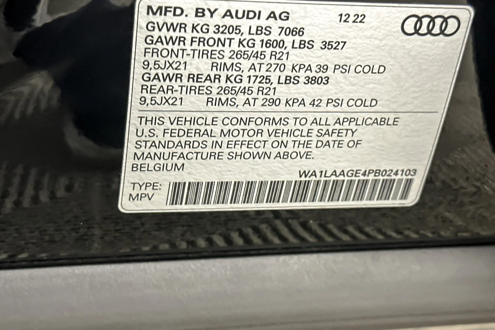 Used 2023 Mythos Black Metallic Audi Premium Plus quattro image 28