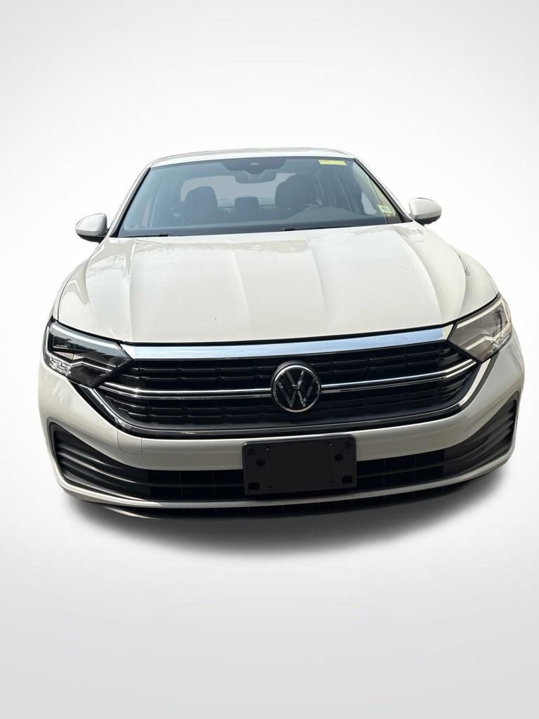 3VW5M7BU4RM008838