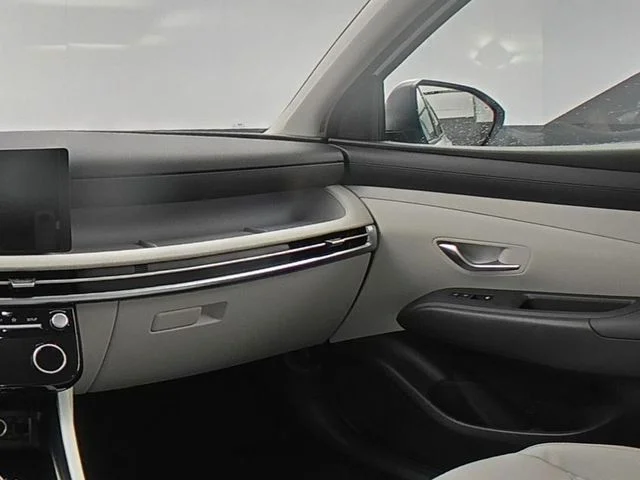 New 2026 White Hyundai SEL Premium image 35