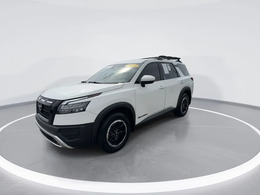 Used 2023 White Nissan Rock Creek image 4