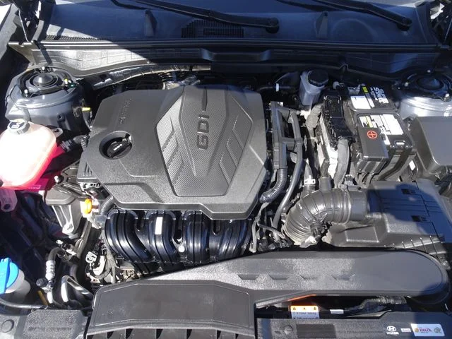 Used 2024 Gray Hyundai SEL image 13