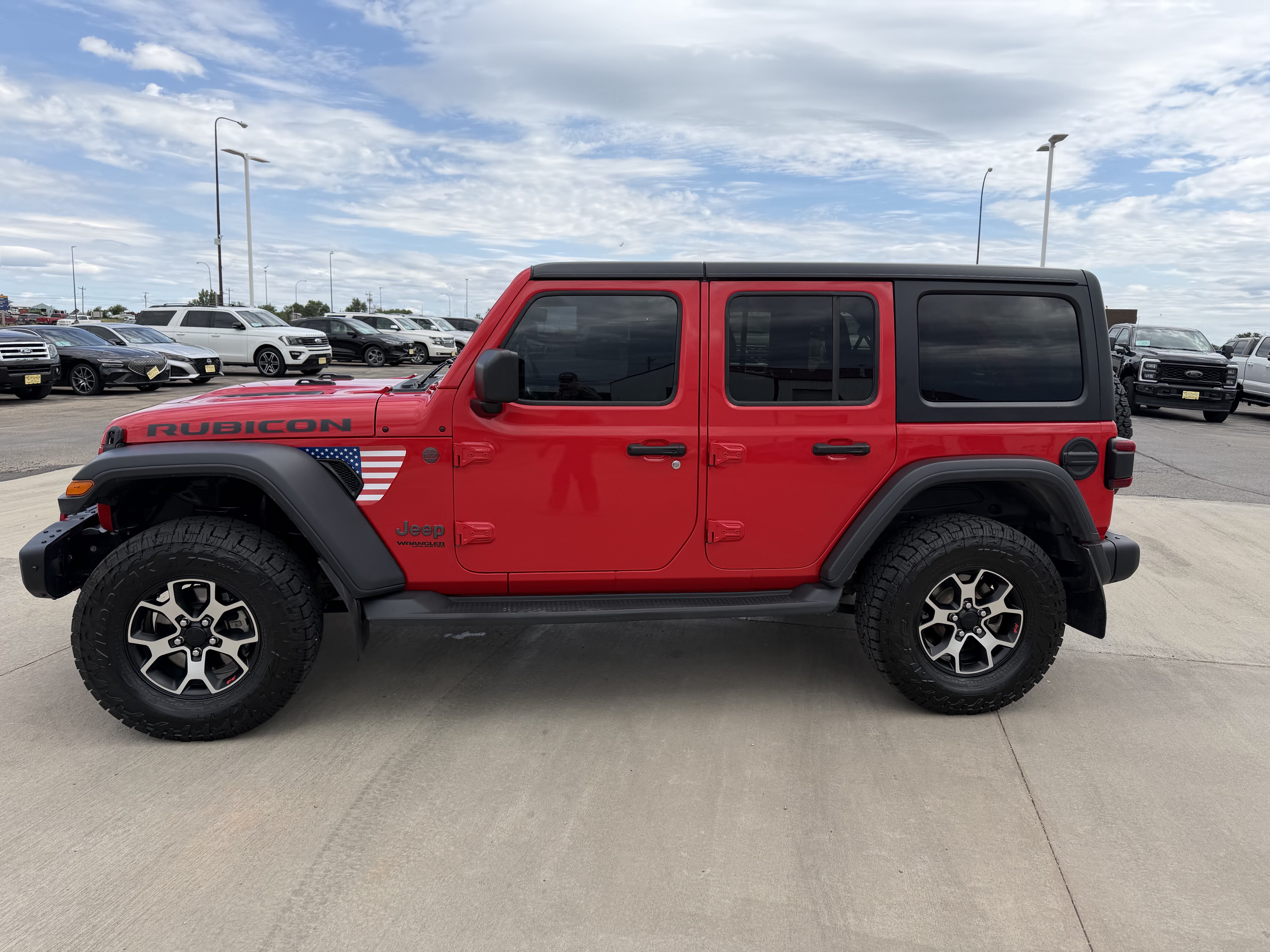 Used 2020 Firecracker Red Clearcoat Jeep Rubicon image 8