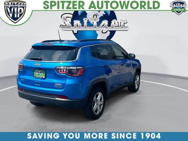 Certified Used 2023 Blue Jeep Latitude image 9