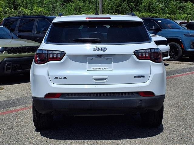 Certified Used 2024 Bright White Clear Coat Jeep Latitude image 19