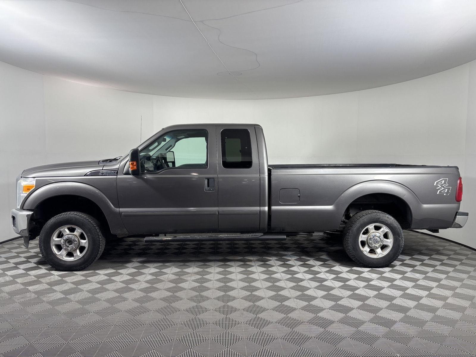 Used 2014 Sterling Gray Metallic Ford XLT image 2