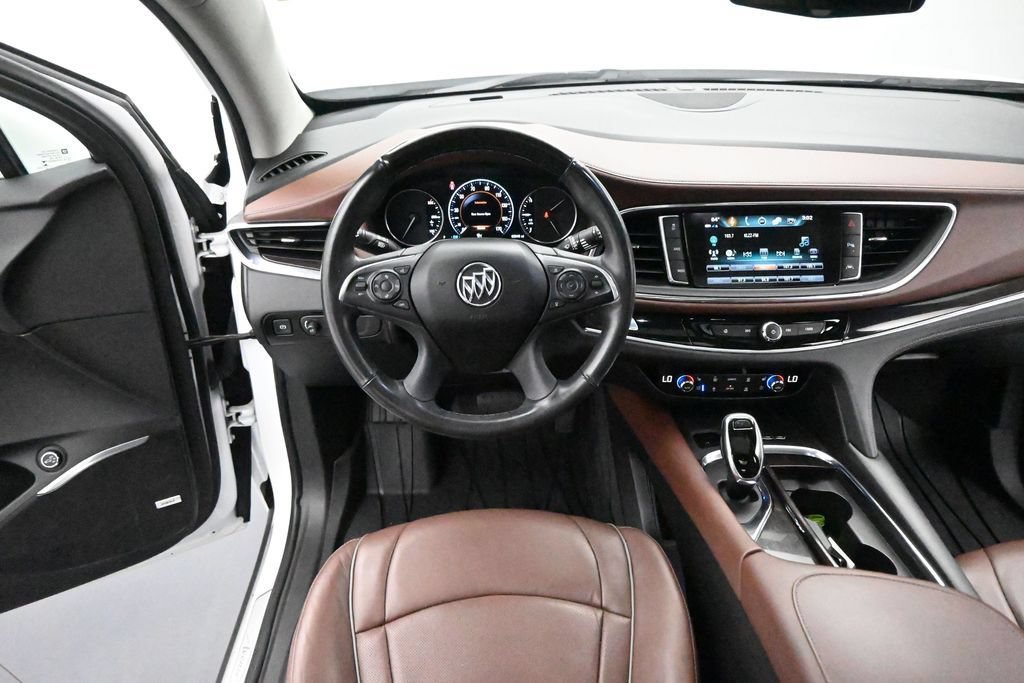 Used 2019 Includes Satin Nickel lower exterior accent color.) Buick Avenir image 21