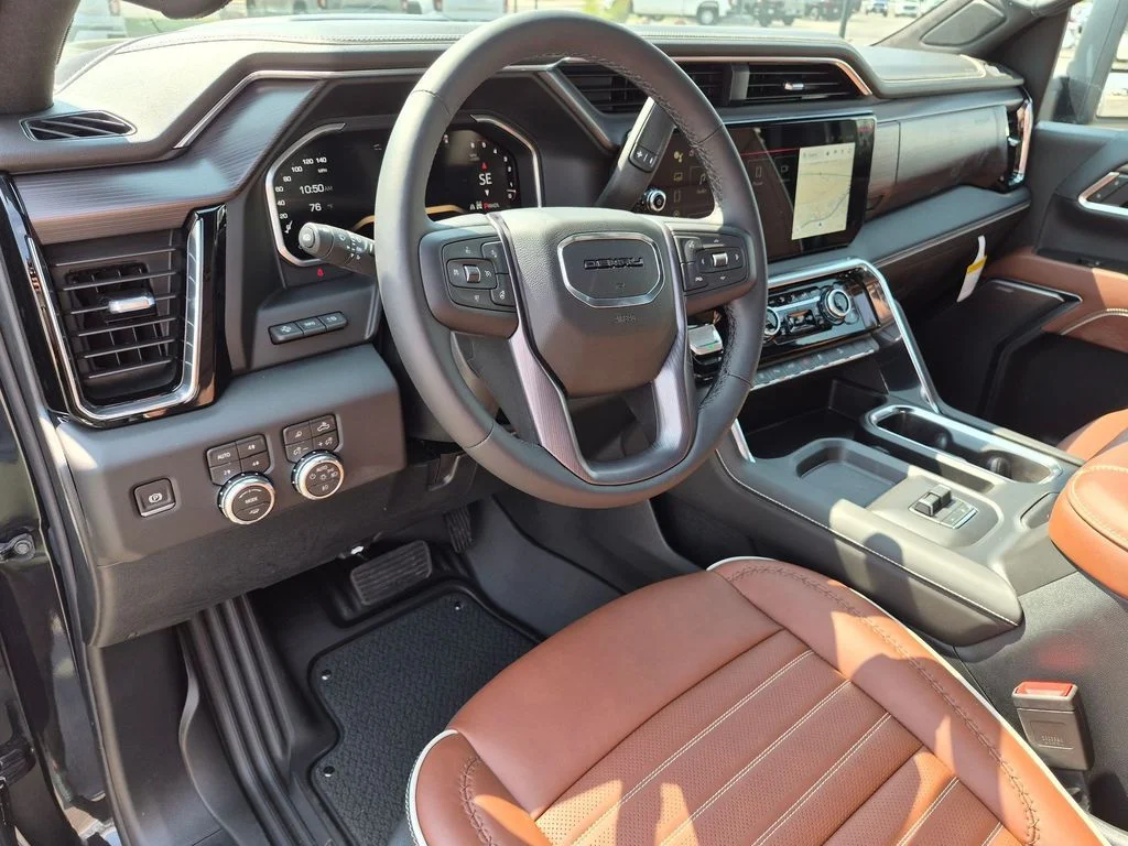 2026 GMC Sierra 3500HD Denali Ultimate - Photo 10