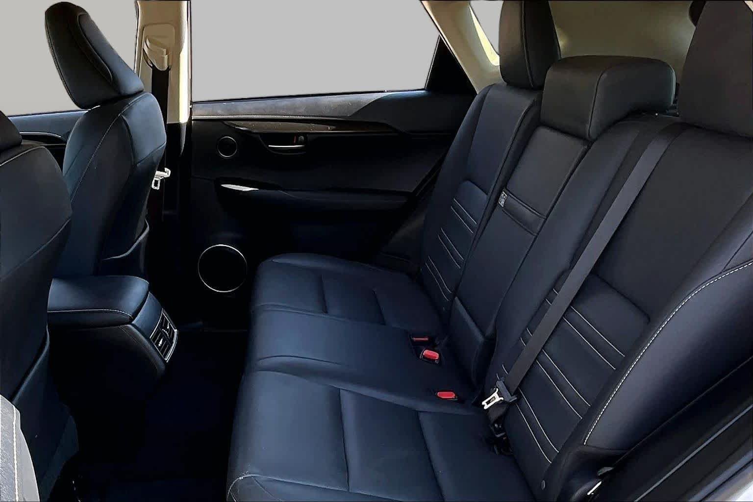 Used 2017 Eminent White Lexus  image 19