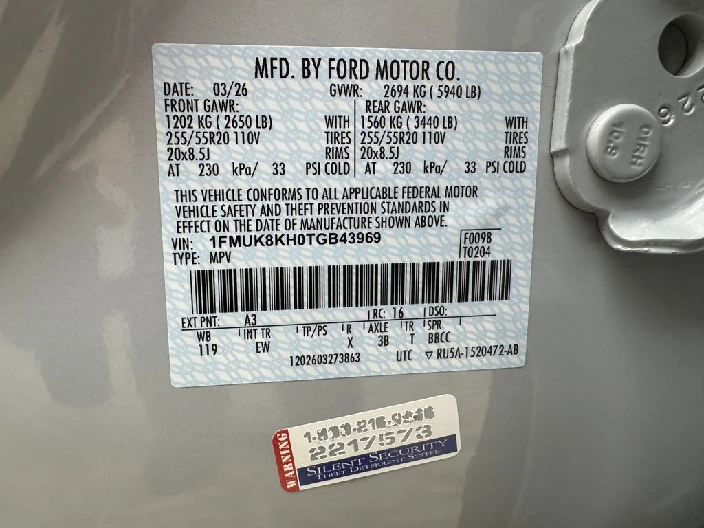 New 2026 Space White Metallic Ford ST-Line image 37