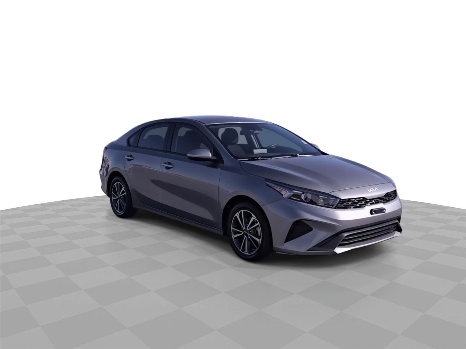 2024 Kia Forte LXS photo 2