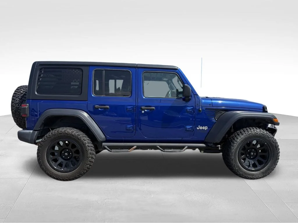 Used 2019 Blue Jeep Unlimited Sport S image 24