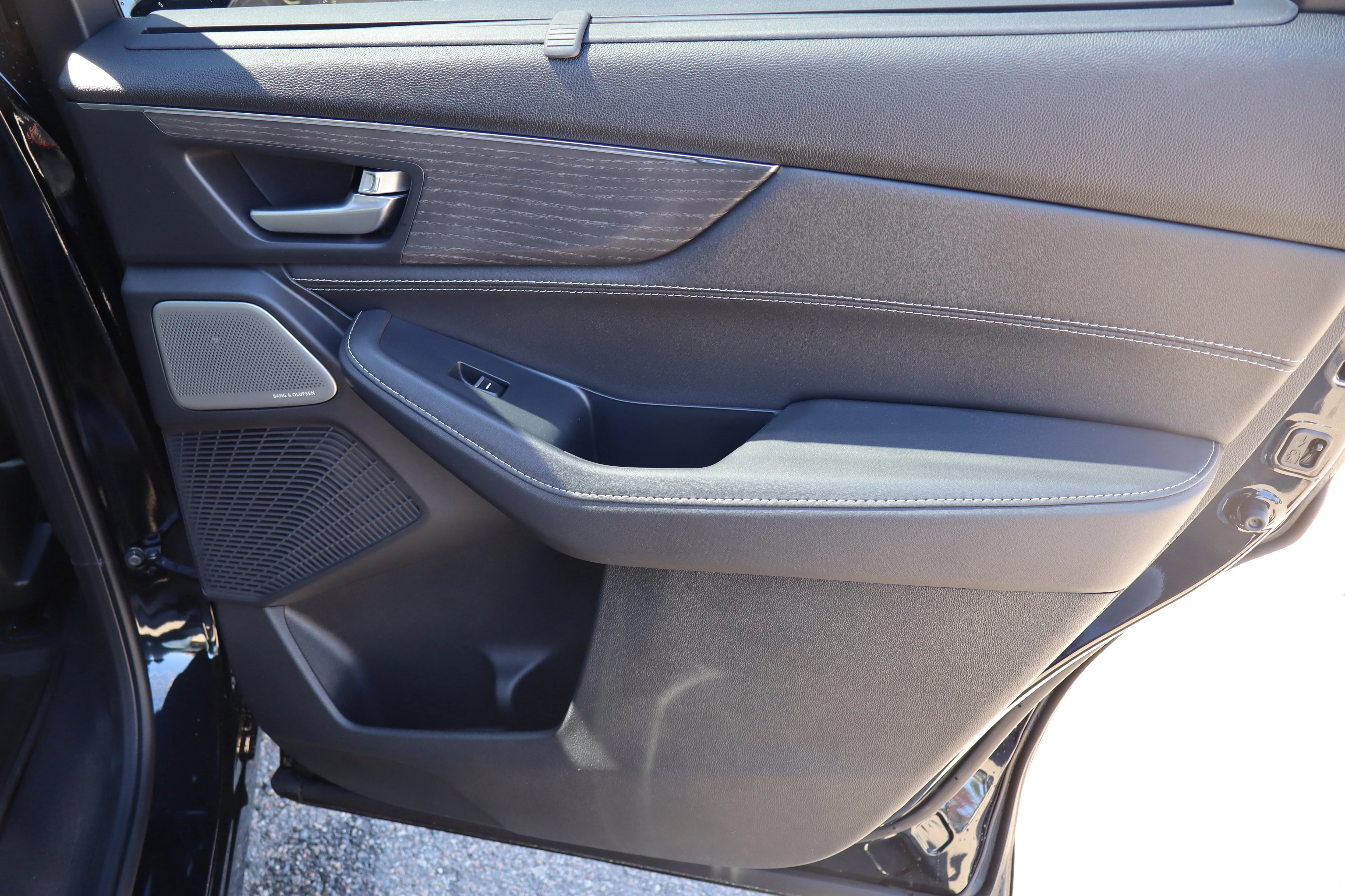 New 2026 Majestic Black Pearl Acura w/Advance Package image 31