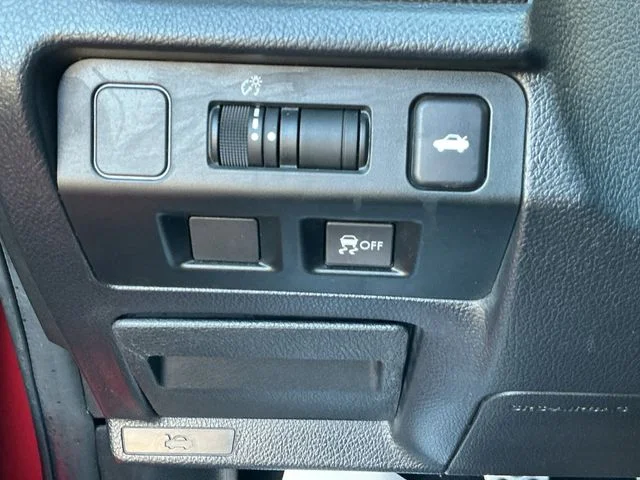 Used 2017 Red Subaru Base image 20