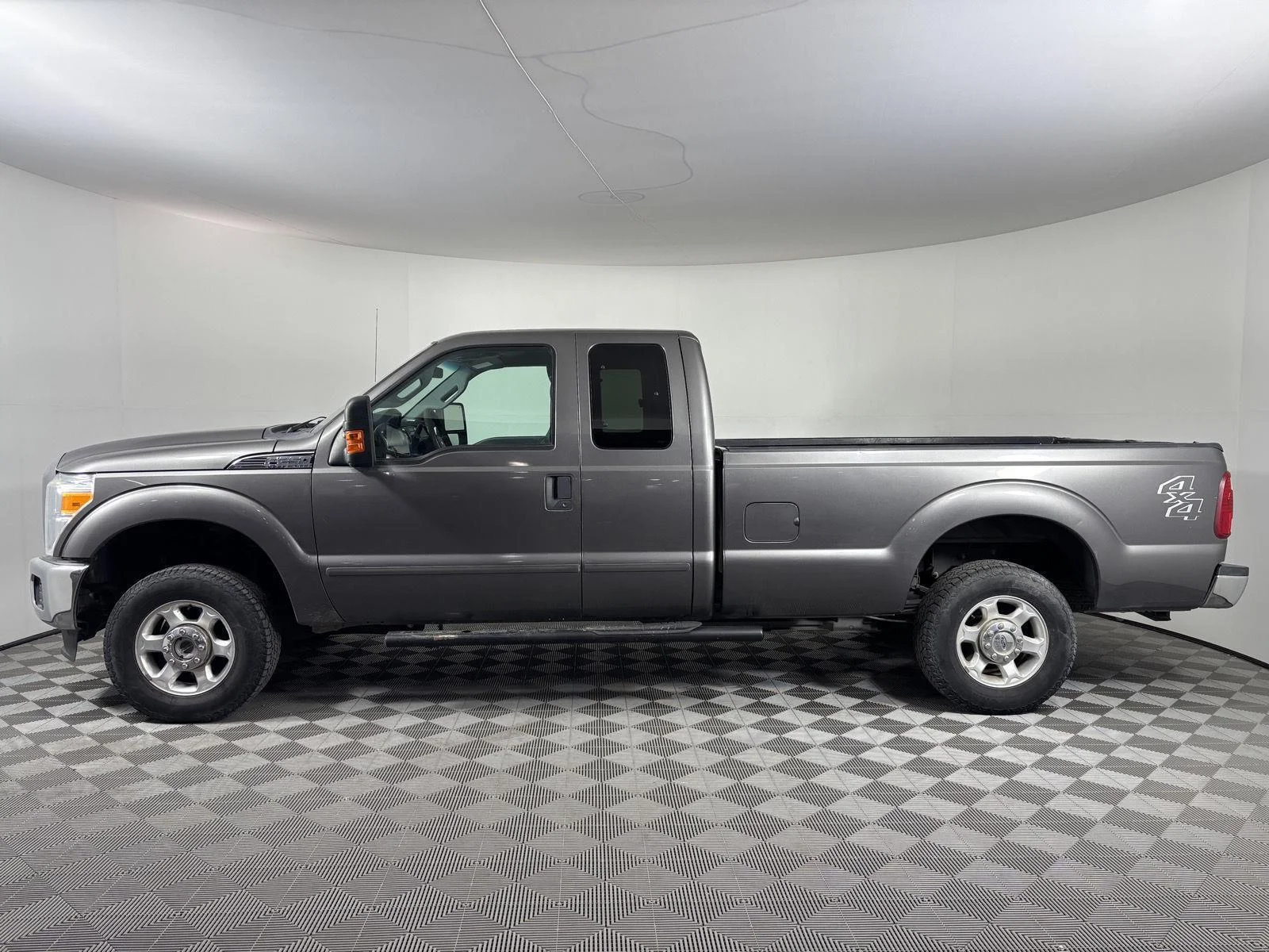 Used 2014 Sterling Gray Metallic Ford XLT image 2
