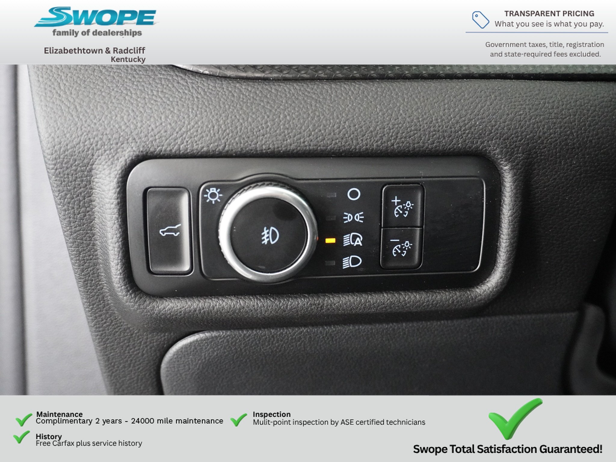 Used 2023 Star White Metallic Tri-Coat Ford ST image 17