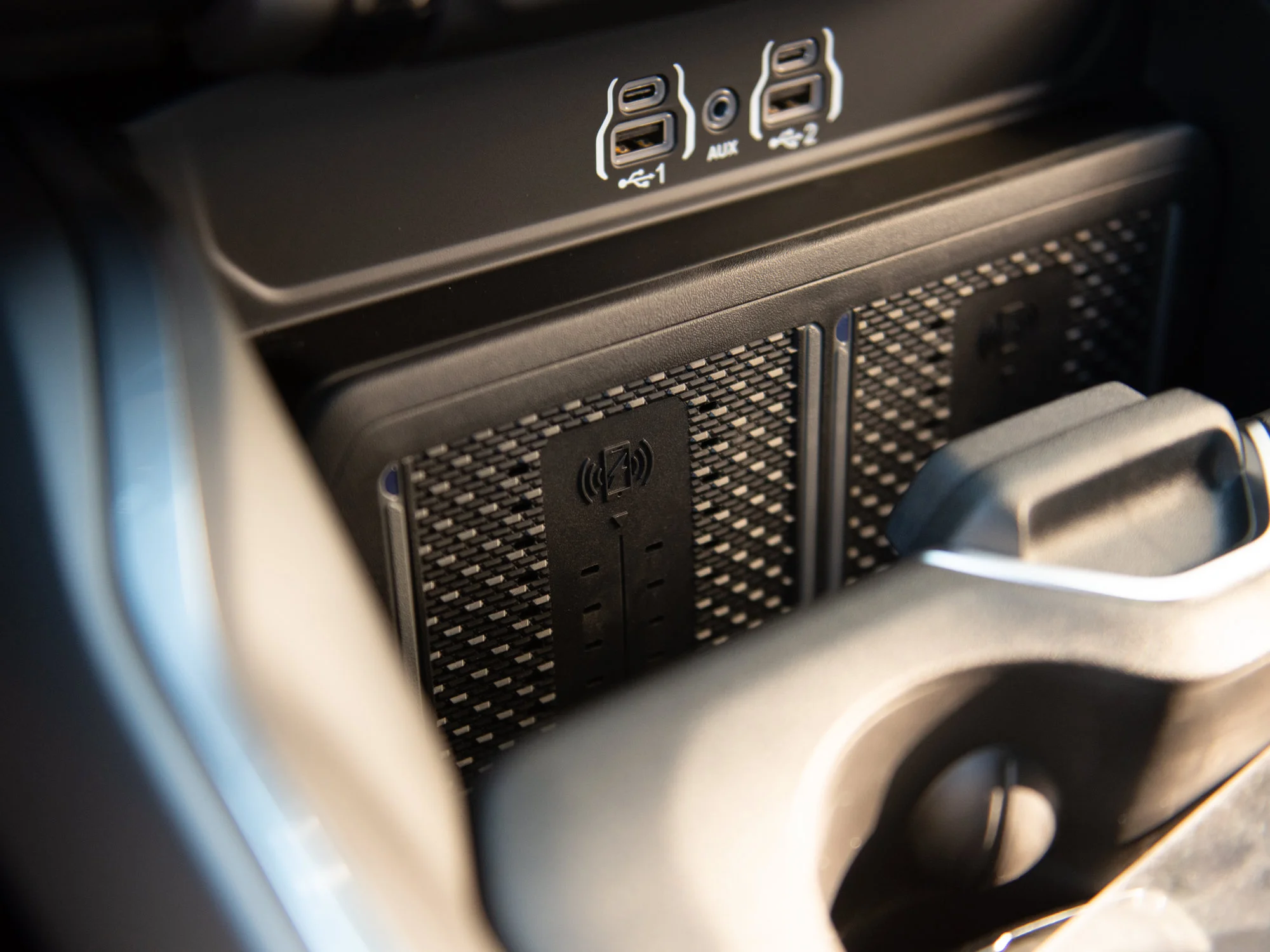 New 2027 Black RAM Laramie* Mega Cab 4x4, Sport Appearance Pkg, Sunroof, Heated/Ventilated Leather image 22