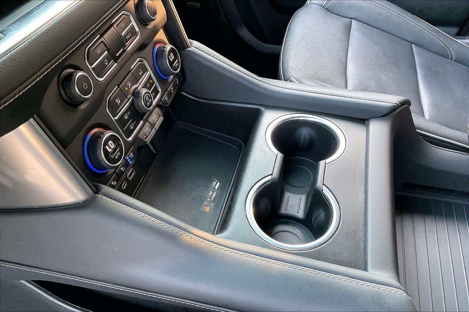 Used 2023 Black Chevrolet Premier image 16