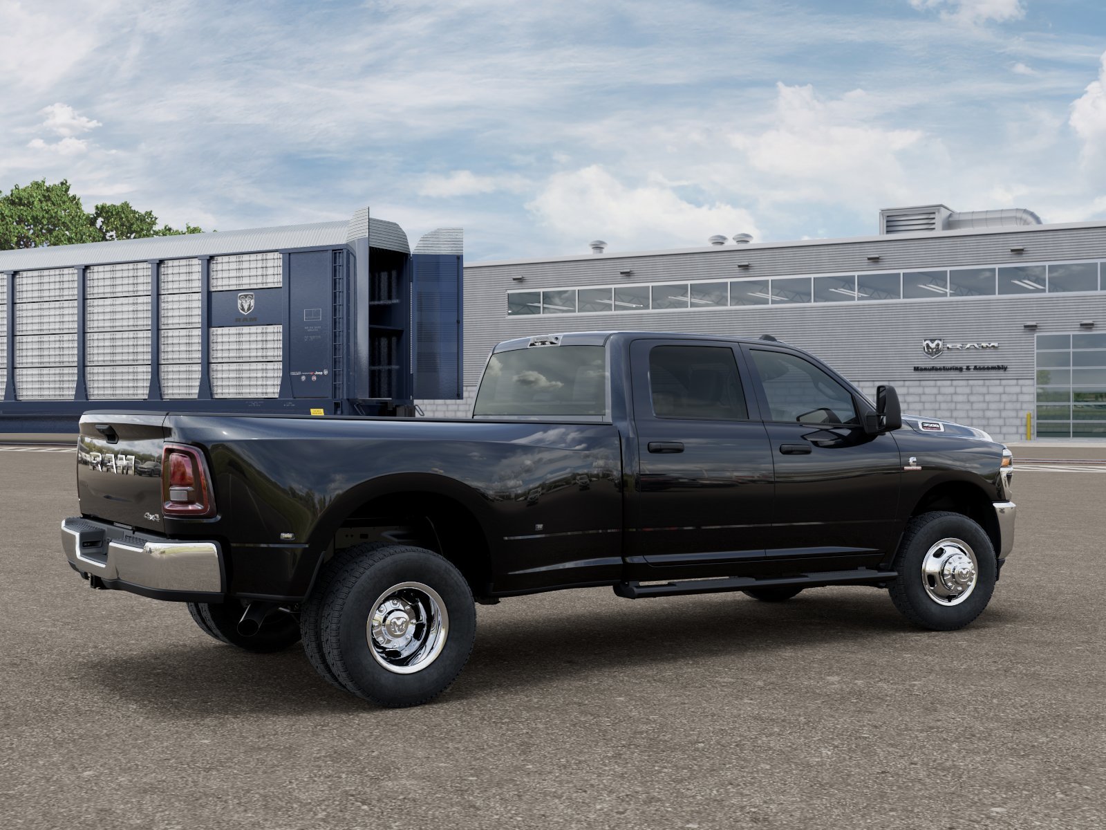 New 2027 Diamond Black Crystal Pearl-Coat Exterior Paint RAM Tradesman image 2
