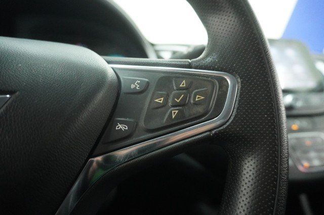 Used 2023  Chevrolet LT image 22