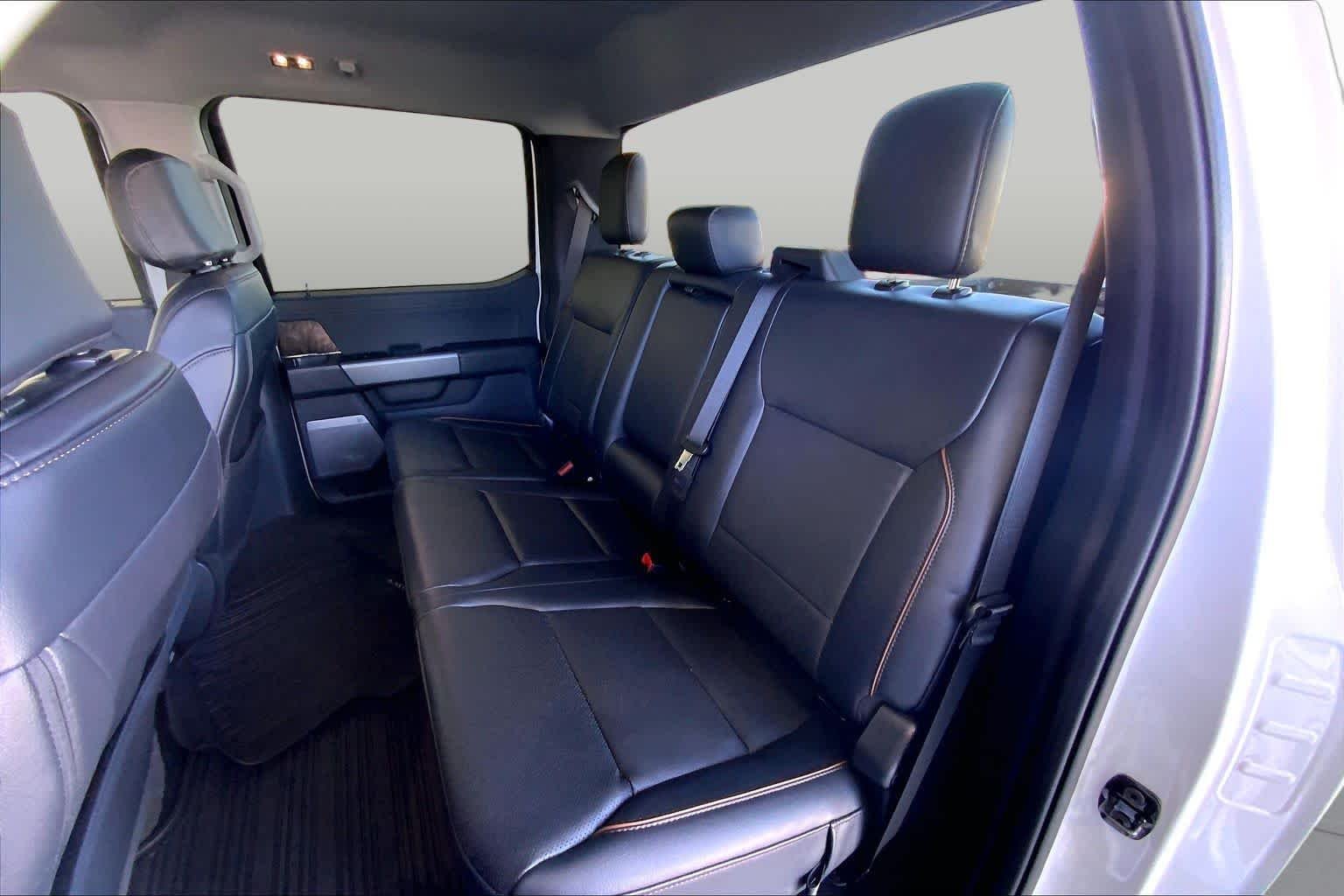 Used 2026 Oxford White Ford LARIAT image 20