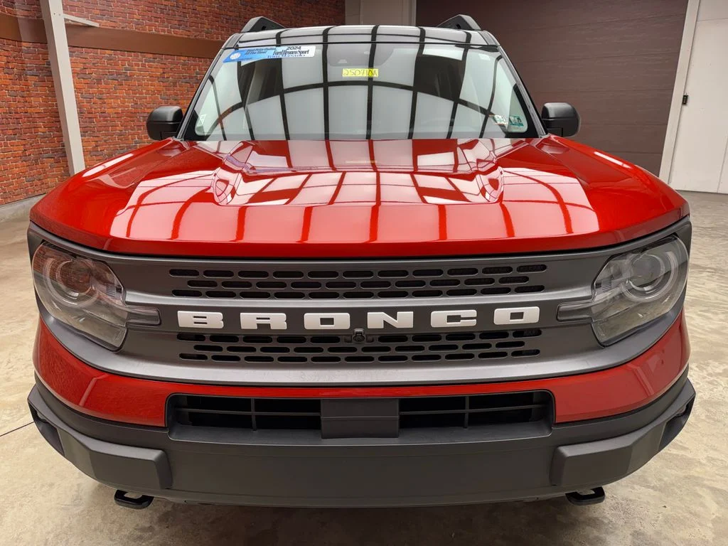 Certified Used 2024 Chili Pepper Red Ford Badlands image 9