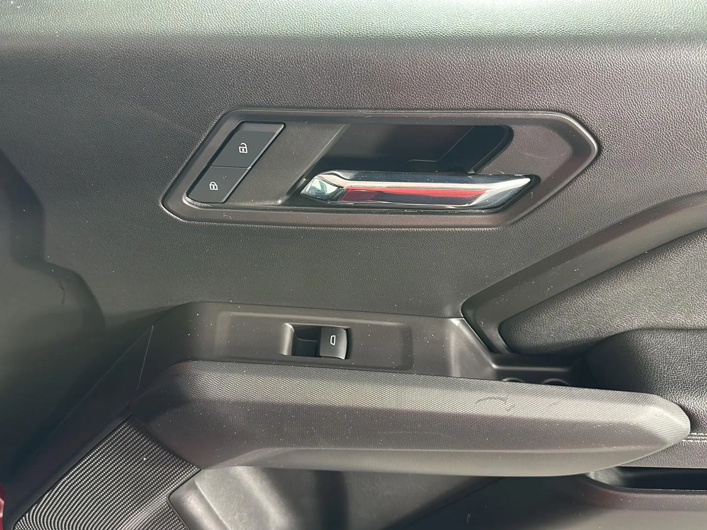 Used 2023 Radiant Red Tintcoat Chevrolet 4WD LT image 5