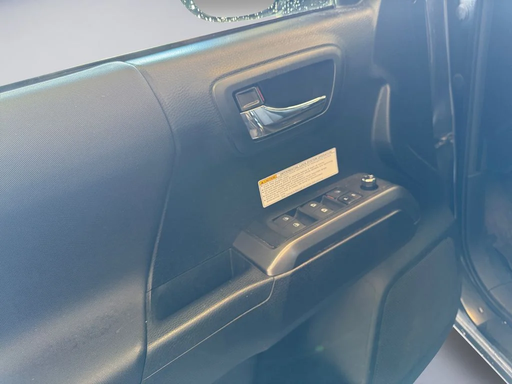 Used 2016 Gray Toyota TRD Off-Road image 10