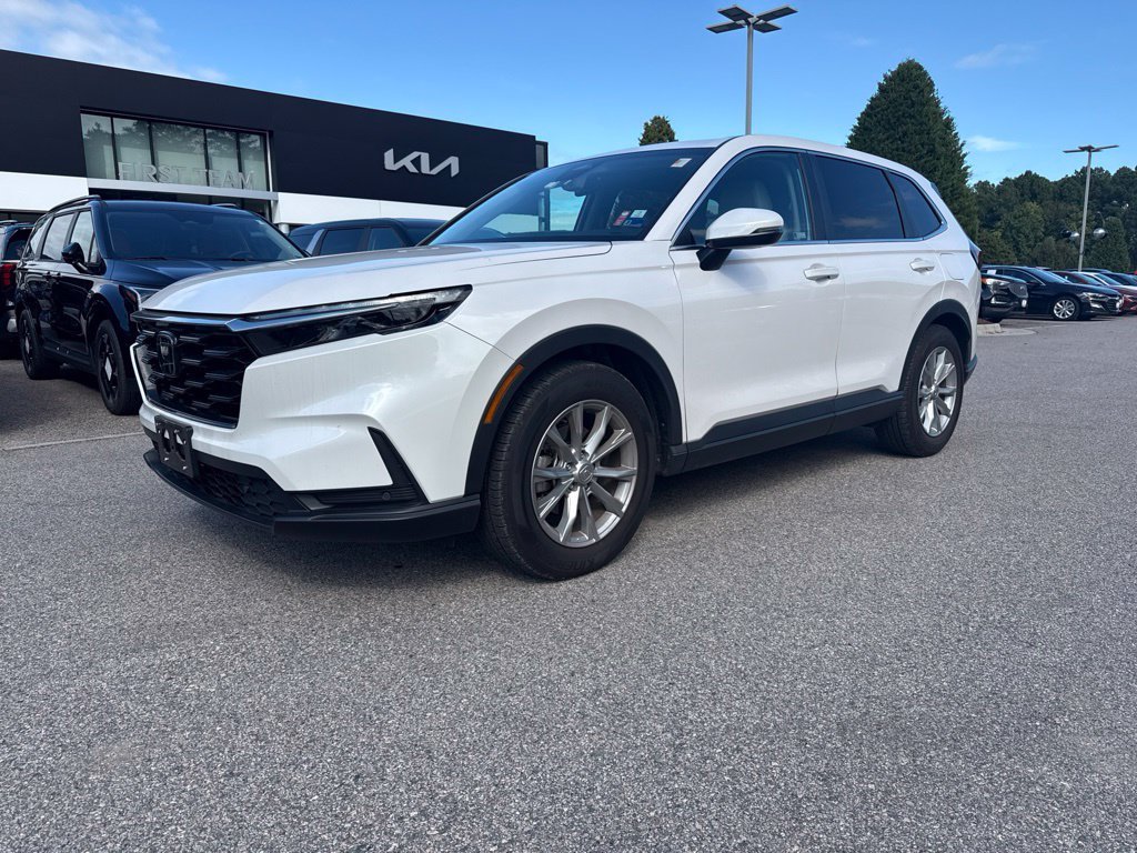 Used 2025 White Honda EX-L image 1