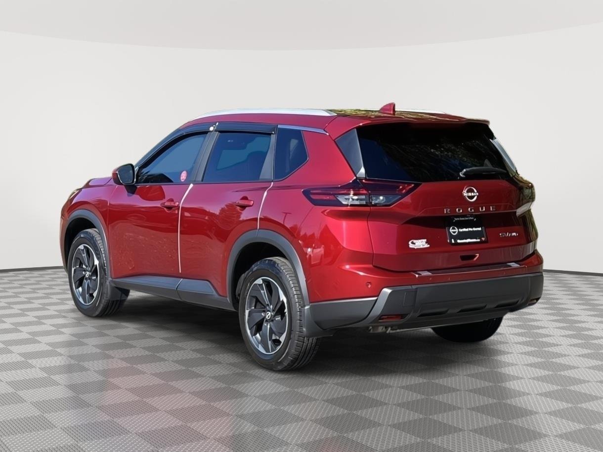 Used 2024 Scarlet Ember Tintcoat Nissan SV image 7