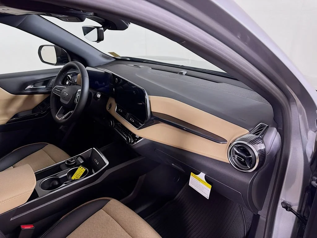 New 2027 Sterling Gray Metallic Chevrolet ACTIV image 25