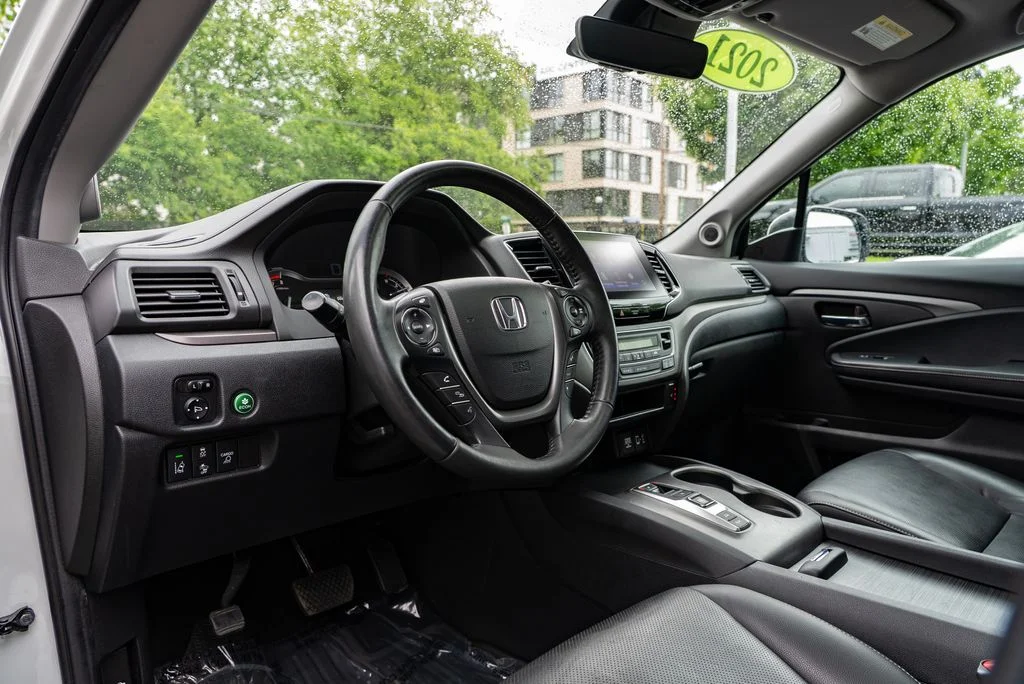 Used 2021  Honda RTL image 21