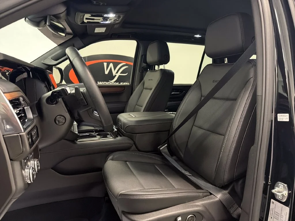 Used 2026 Onyx Black GMC Denali image 22