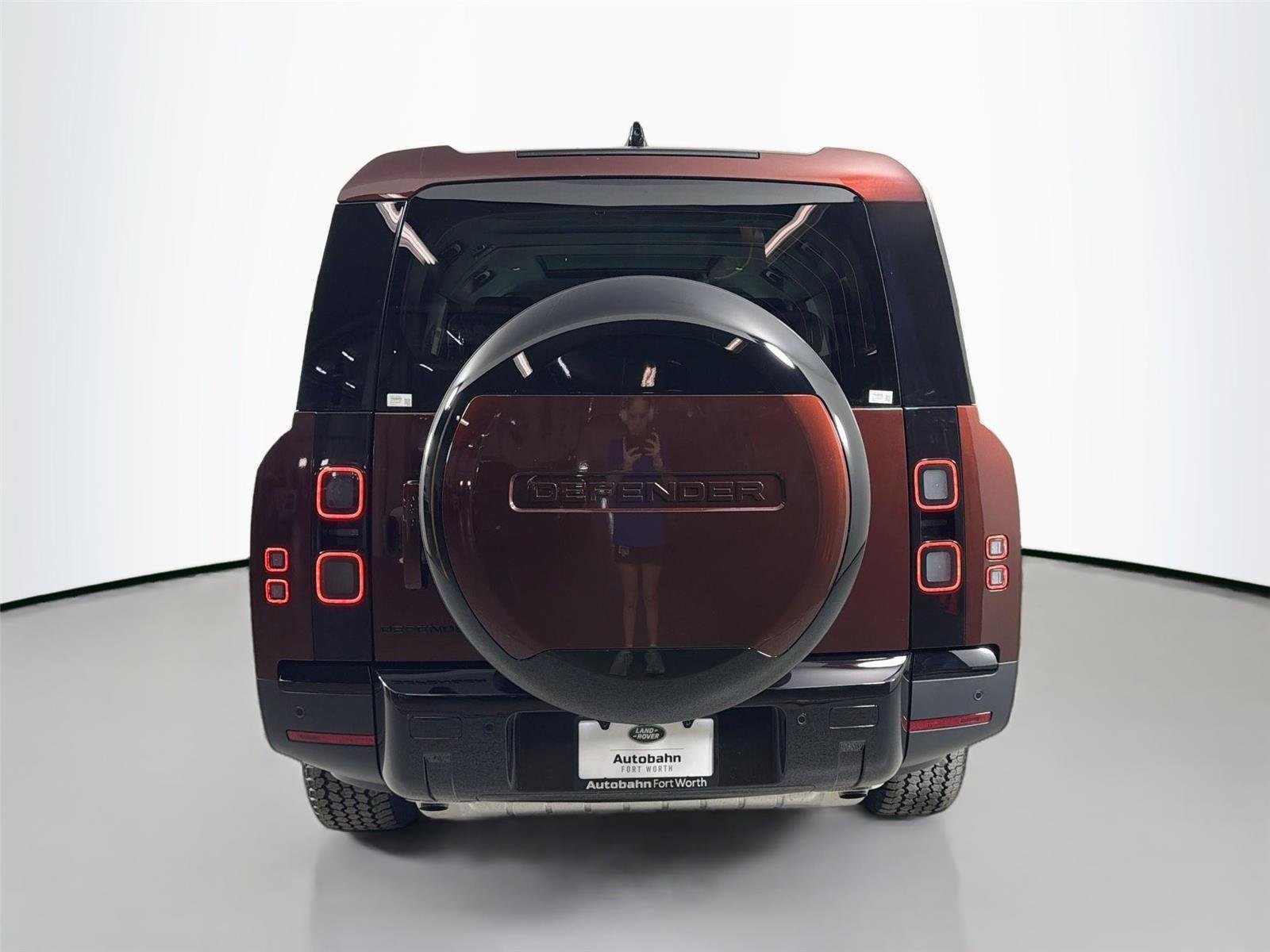 New 2026 SEDONA RED Land Rover S image 6