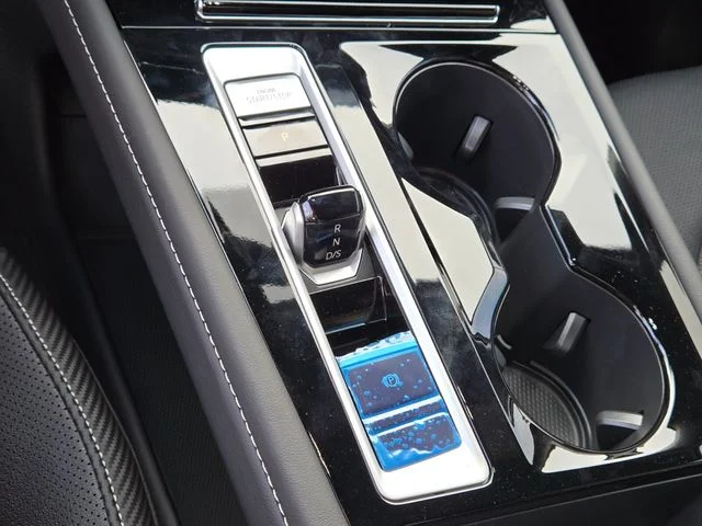 2026 Volkswagen Atlas Cross Sport SE w/Tech - Photo 14