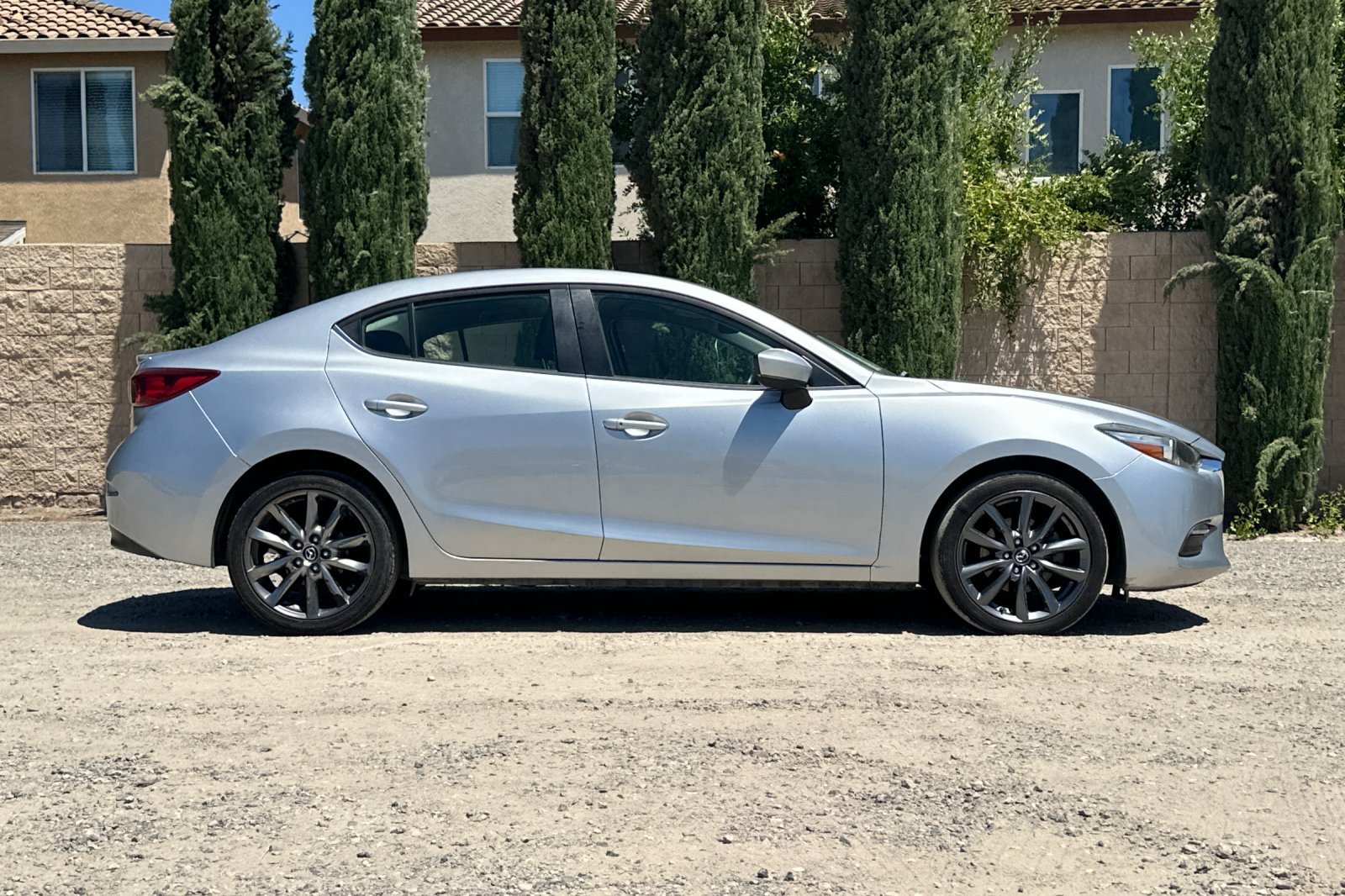 Used 2018 Sonic Silver Metallic Mazda Touring image 3