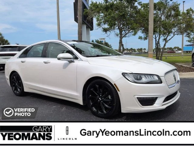 2020 Lincoln MKZ Reserve II AWD's photo