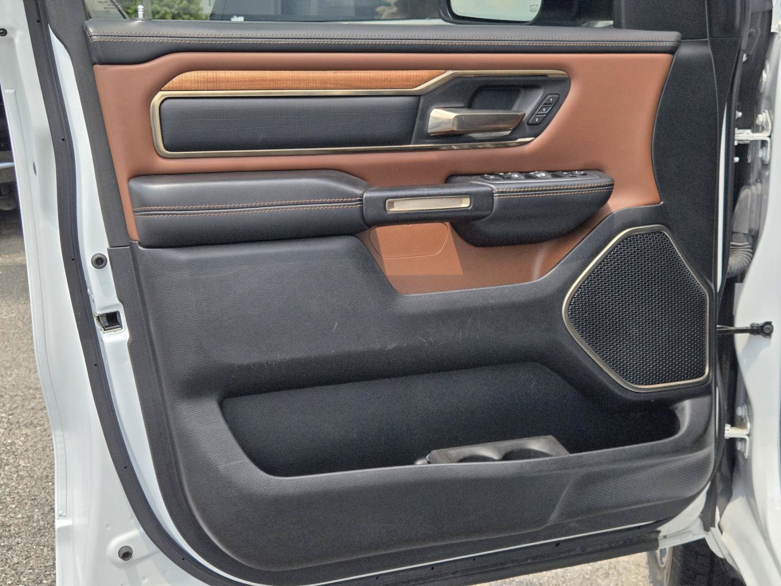 2022 RAM Ram 1500 Pickup Longhorn - Photo 19