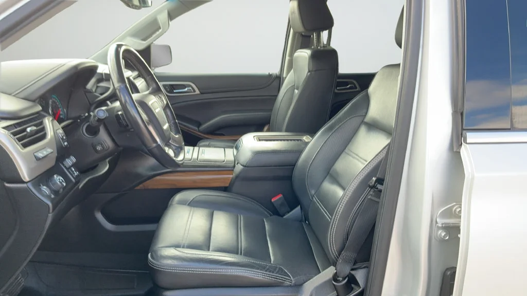 Used 2020 QUICKSILVER METALLIC GMC Denali image 17