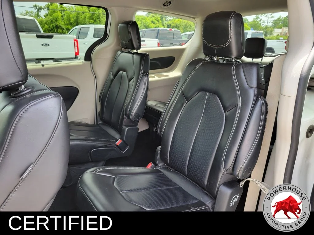 Used 2023 White Chrysler Touring L image 16