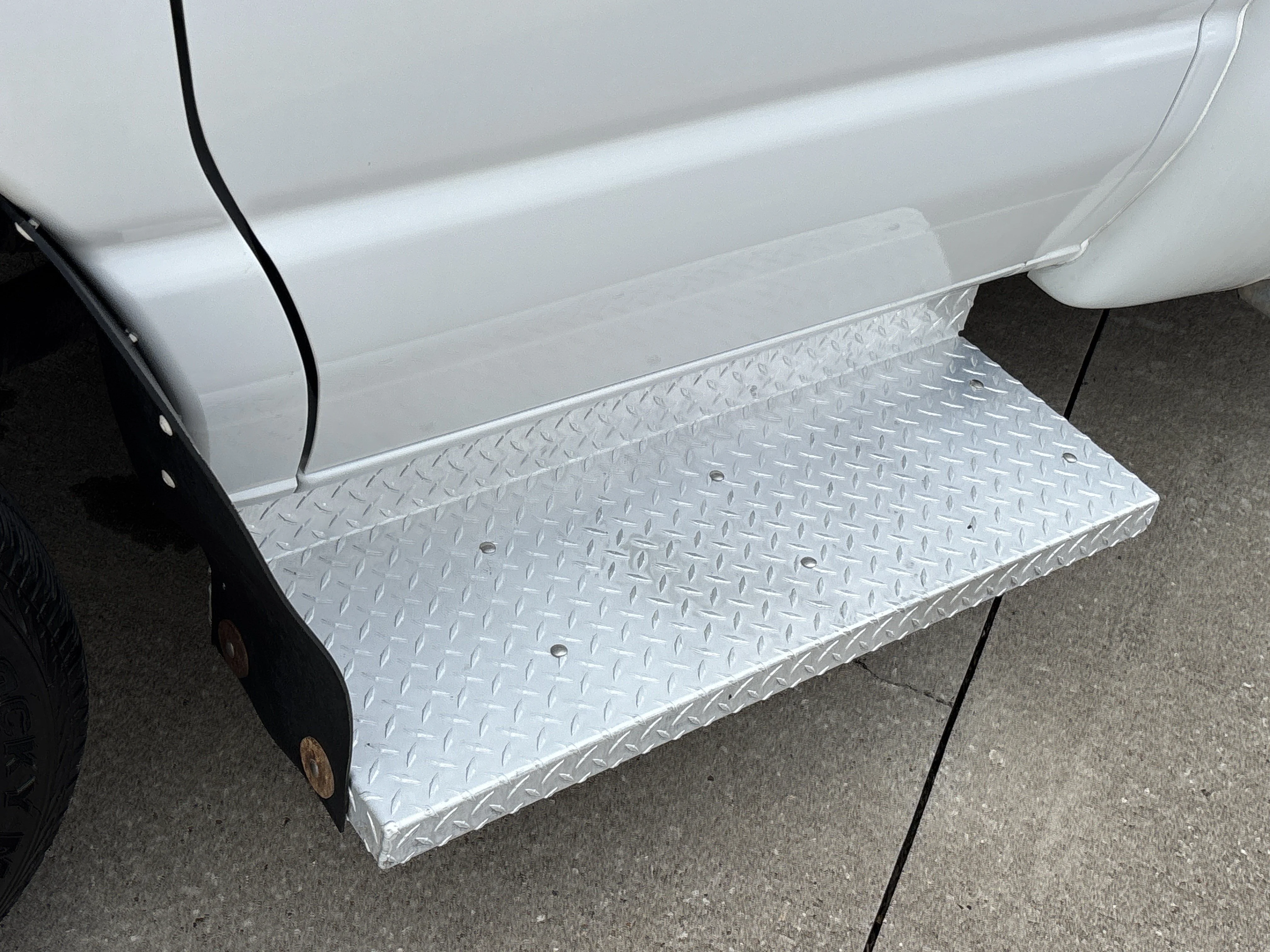 Used 2015 White Ford  image 12