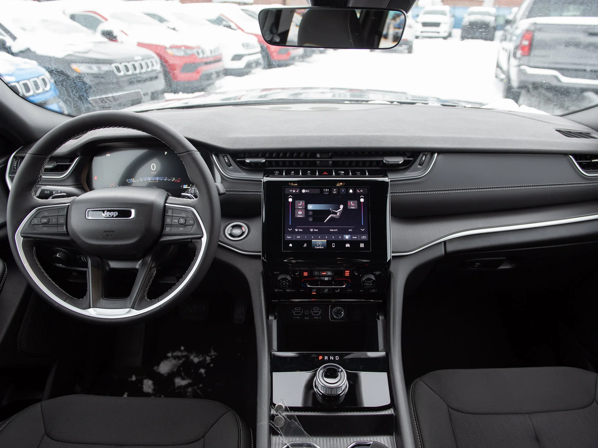 New 2025 Black Jeep Laredo* 4x4, Heated Seats/Wheel, Blind-Spot Monitoring image 9