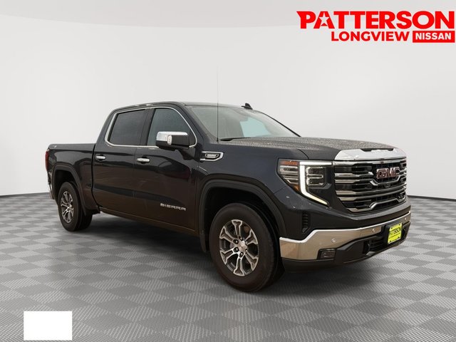 Pre-Owned 2022 GMC Sierra 1500 SLT