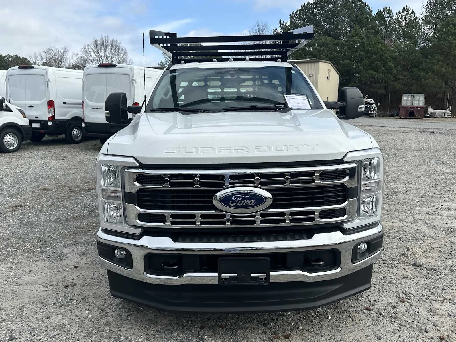 2025 Ford F-350 Super Duty Chassis Cab XL - Photo 2