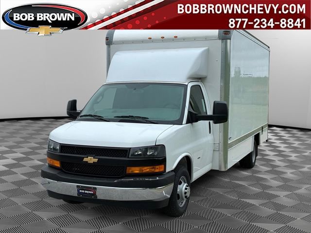 2026 Chevrolet Express Cutaway 3500 1WT